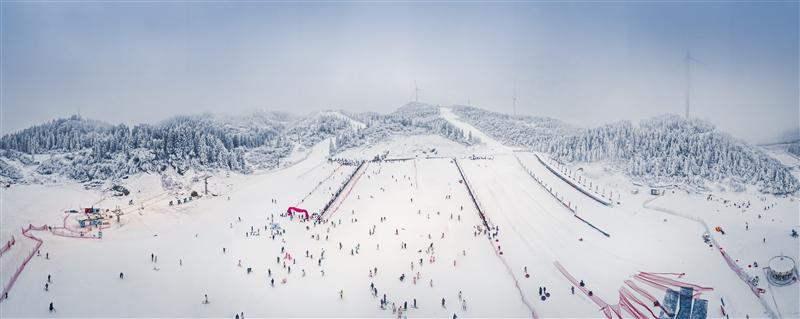中国 重庆 丰都 南天湖 南天湖国际滑雪场 航拍 冬季 杨志熠