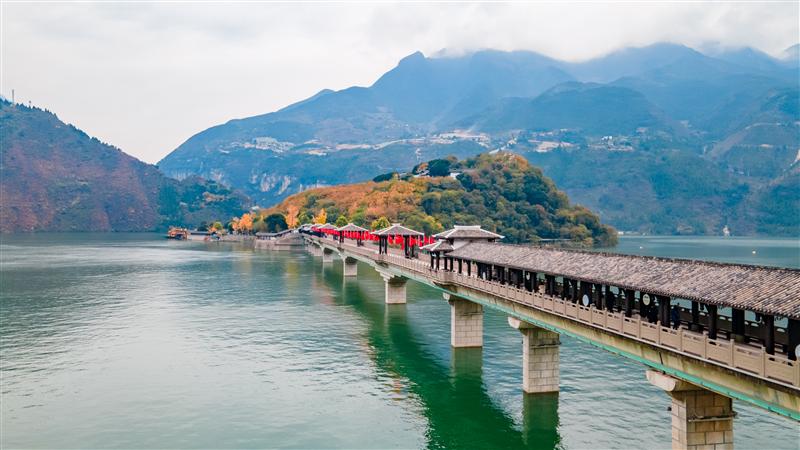 中国 重庆 三峡 白帝城 风雨廊桥