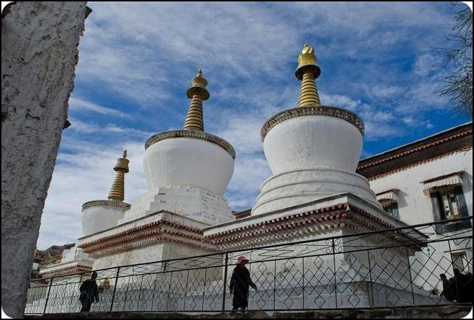 西藏日喀则 扎什伦布寺